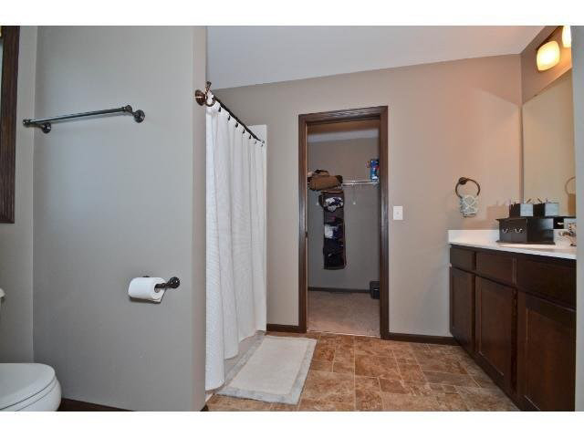 610 Hackney Avenue Shakopee, MN 55379 - Photo 7 of 18