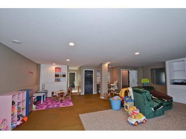 610 Hackney Avenue Shakopee, MN 55379 - Photo 9 of 18