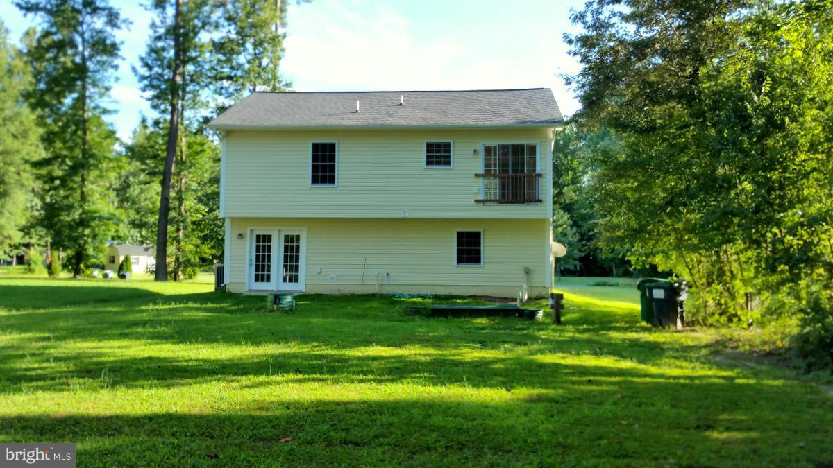 12031 Red Pine Road Ruther Glen, VA 22546 - Photo 22 of 29 Exterior (Rear)