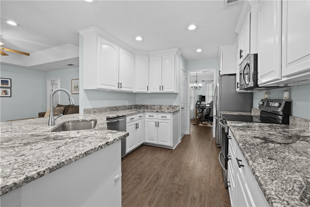 2869 Rincon-Stillwell Road Rincon, GA 31326 - Photo 2 of 40 So.Much.Counter.Space.