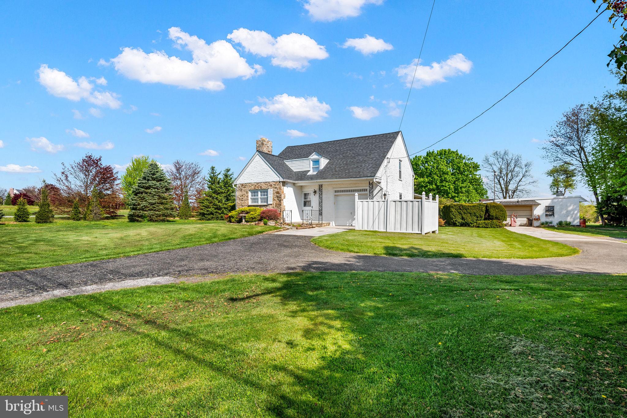3356 Conestoga Road Glenmoore, PA 19343 - Photo 2 of 29 Gallery Image 2