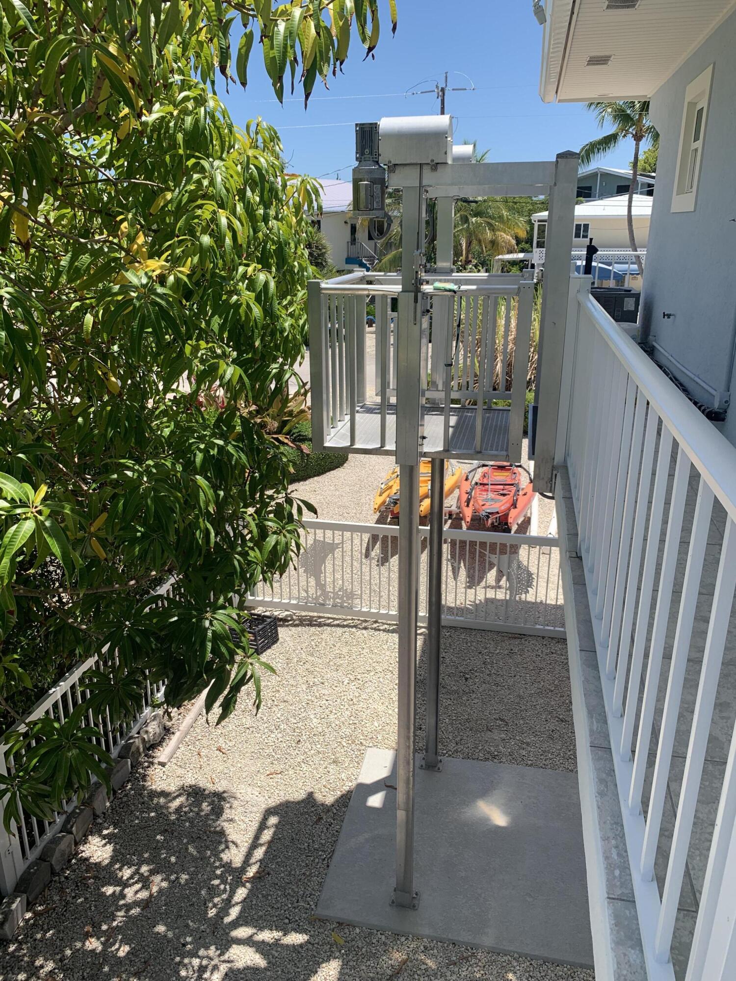 112 Captains Court Tavernier, FL 33070 - Photo 25 of 41 a view of a balcony with an outdoor space