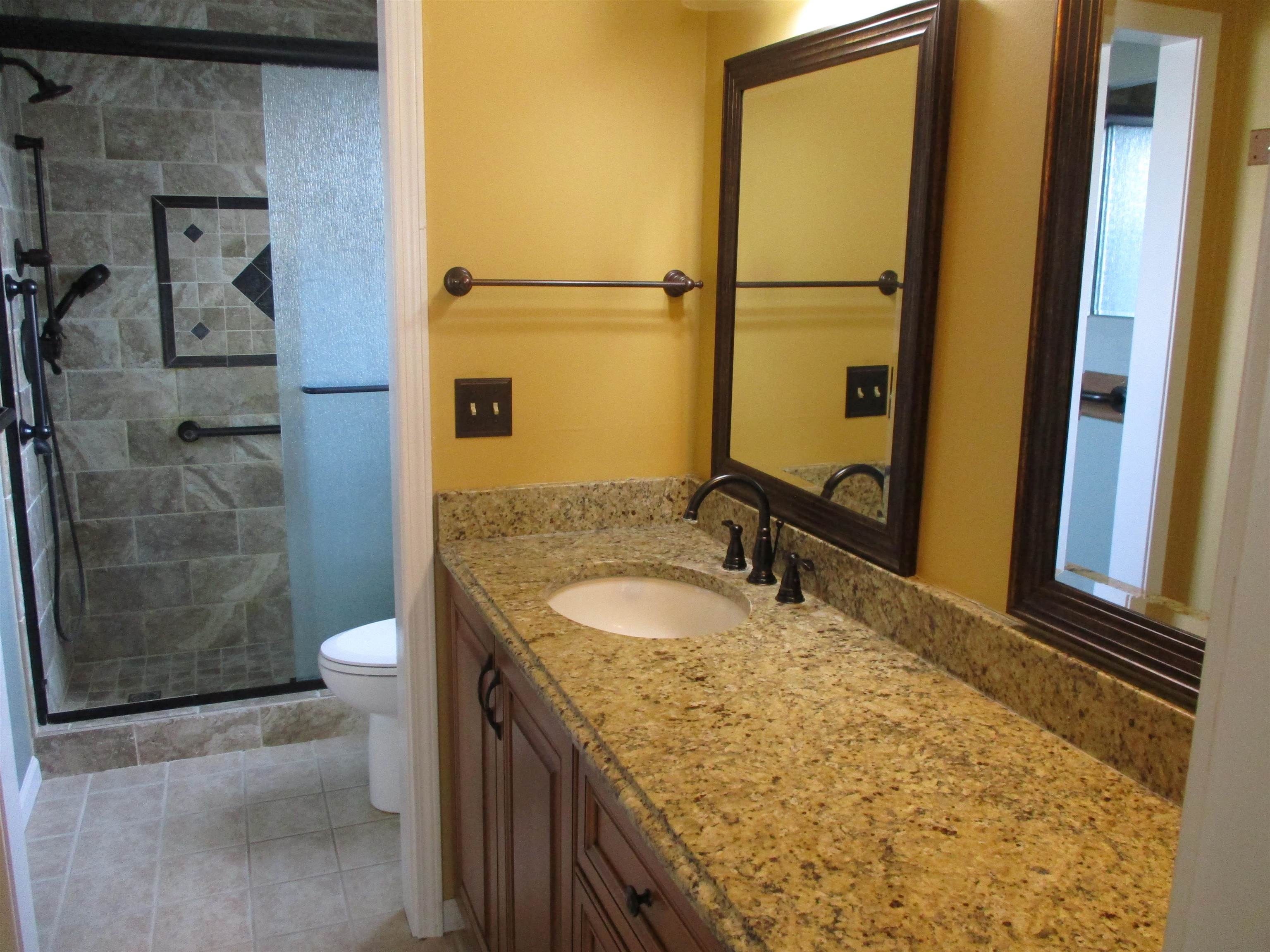 10520 Garrison Road Durand, MI 48429 - Photo 13 of 38 50200343-9bdd148e-5498-461c-a11c-0d303fbe1224.JPG