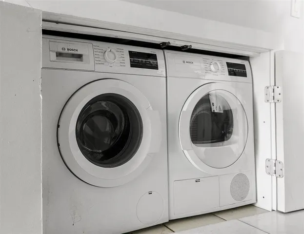 $398,000 | 6399 Bay Club Drive, Unit 1, Fort Lauderdale, FL 33308