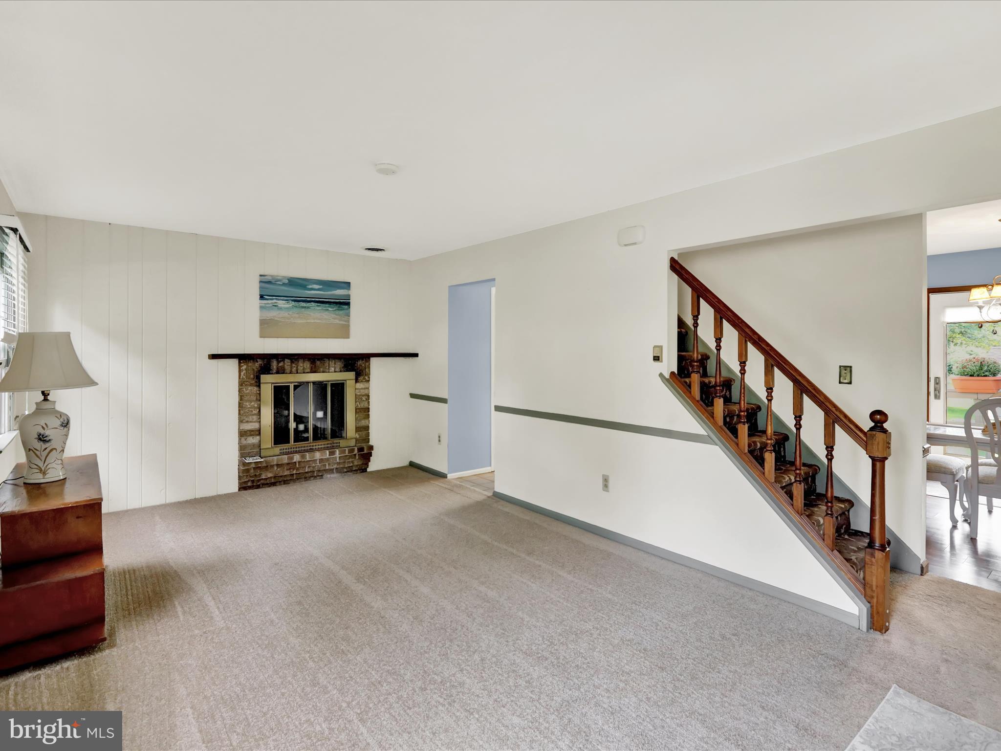 226 West Ruth Avenue Robesonia, PA 19551 - Photo 2 of 32 360_2051