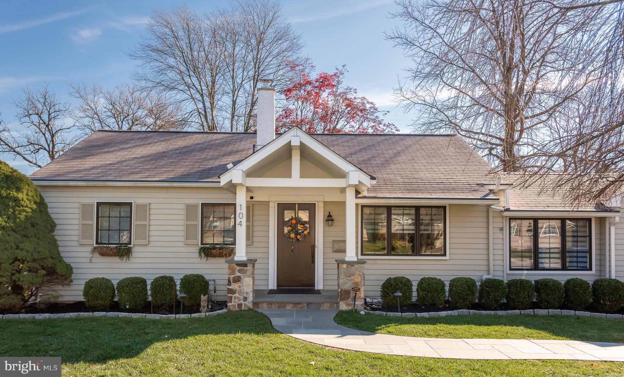 104 Gable Road Paoli, PA 19301 - Photo 2 of 38