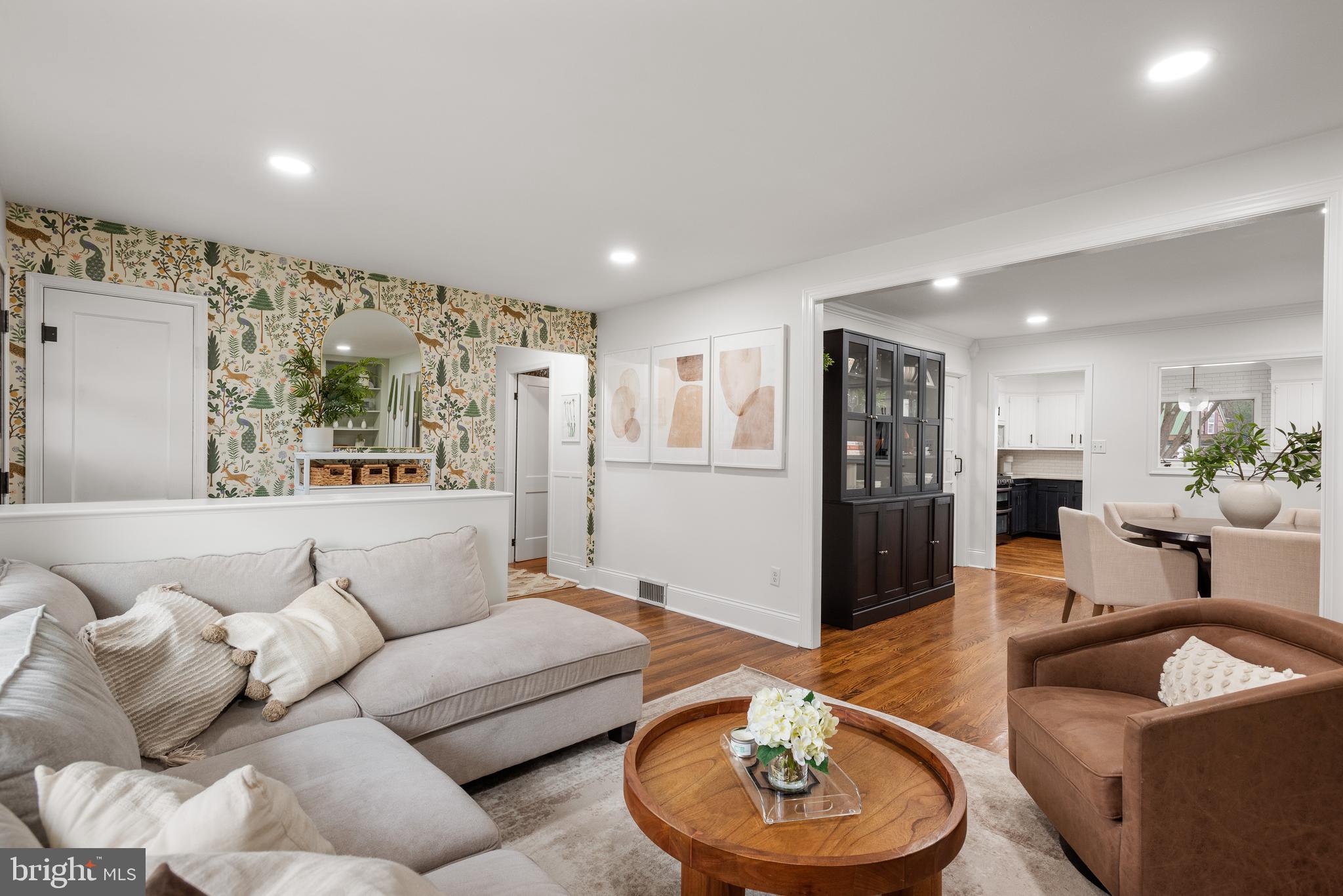 104 Gable Road Paoli, PA 19301 - Photo 5 of 38