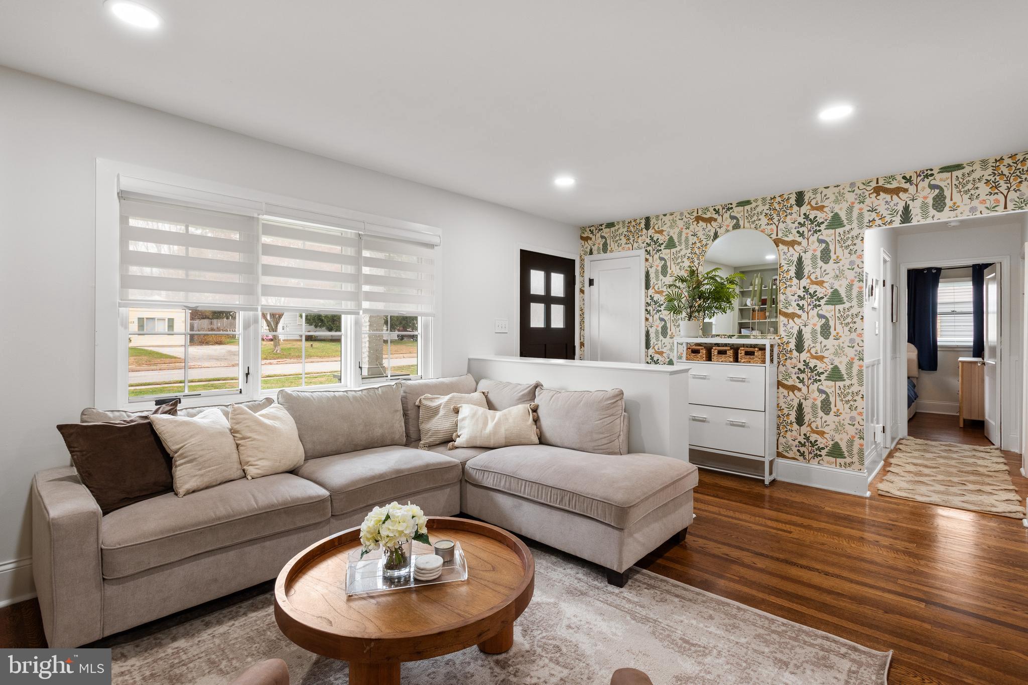 104 Gable Road Paoli, PA 19301 - Photo 7 of 38