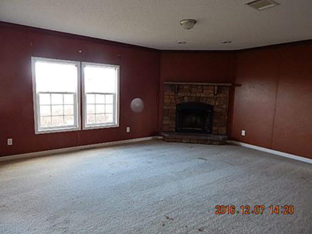 42 Chapman Road Atmore, AL 36502 - Photo 6 of 14 Family Room