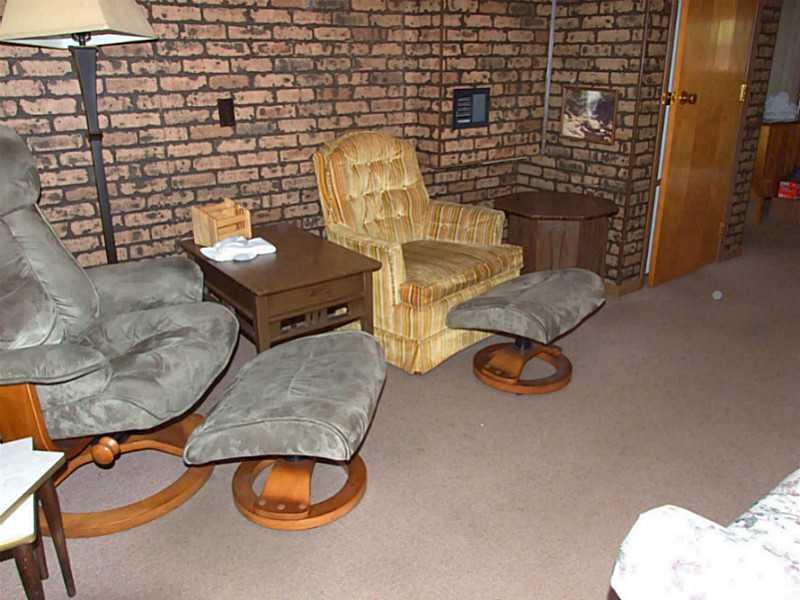 139 Stickle Road Beaver Falls, PA 15010 - Photo 12 of 19 Family Room.