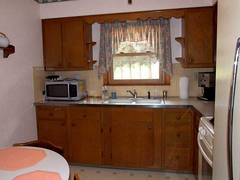 139 Stickle Road Beaver Falls, PA 15010 - Photo 10 of 19 Kitchen.