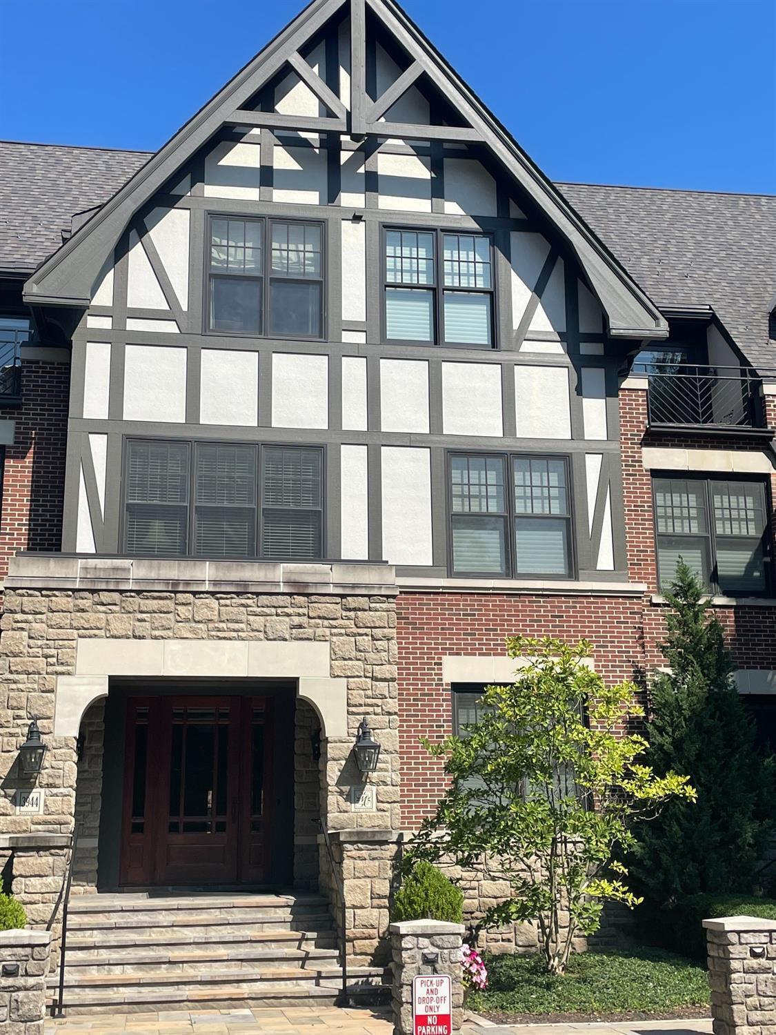3944 Miami Road, Unit 209 Mariemont, OH 45227 - Photo 1 of 1 Gallery Image 1