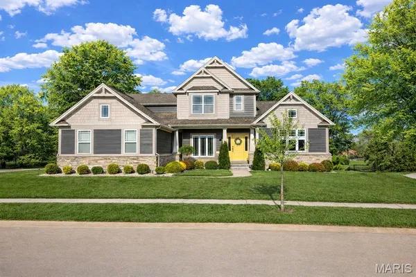 $1,199,900 | 978 Silver Buck Lane, Chesterfield, MO 63005