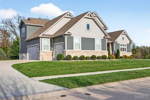 $1,199,900 | 978 Silver Buck Lane, Chesterfield, MO 63005