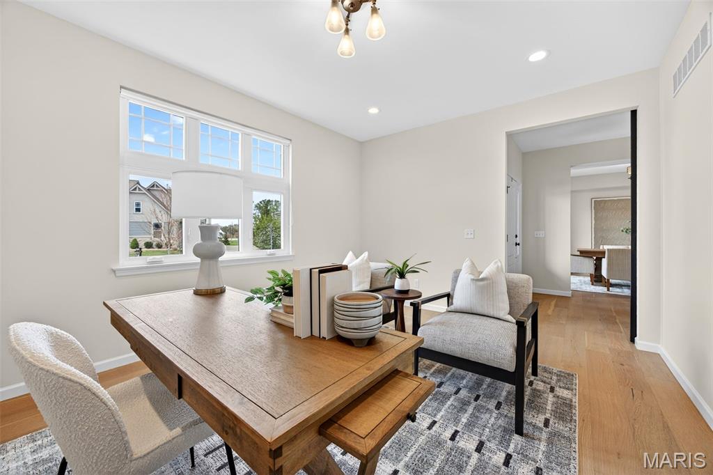 978 Silver Buck Lane Chesterfield, MO 63005 - Photo 13 of 52