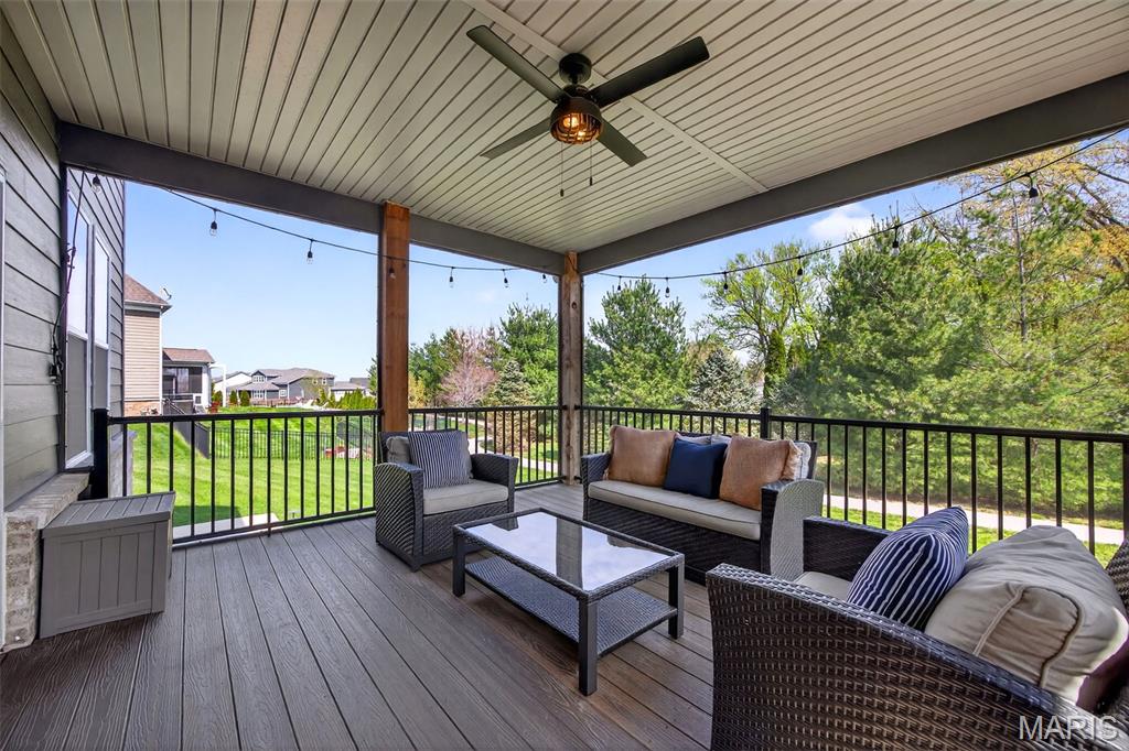 978 Silver Buck Lane Chesterfield, MO 63005 - Photo 29 of 52