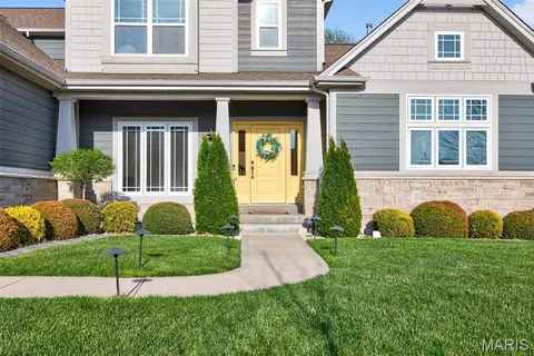 $1,199,900 | 978 Silver Buck Lane, Chesterfield, MO 63005