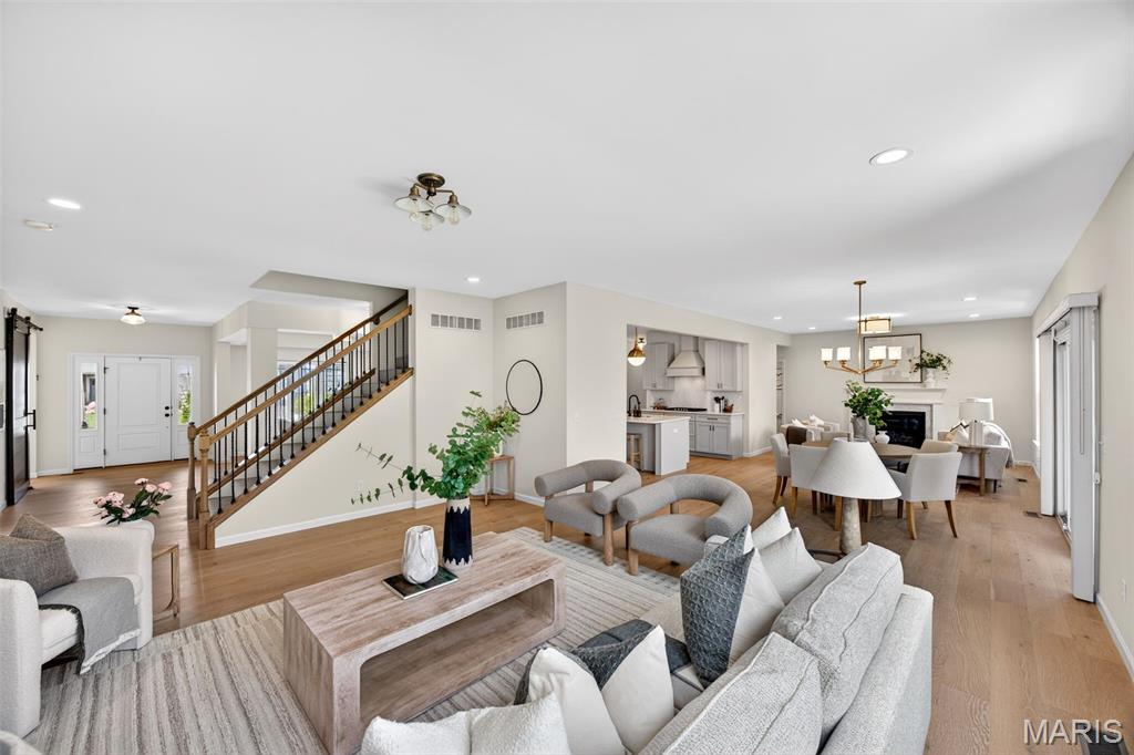 978 Silver Buck Lane Chesterfield, MO 63005 - Photo 31 of 52