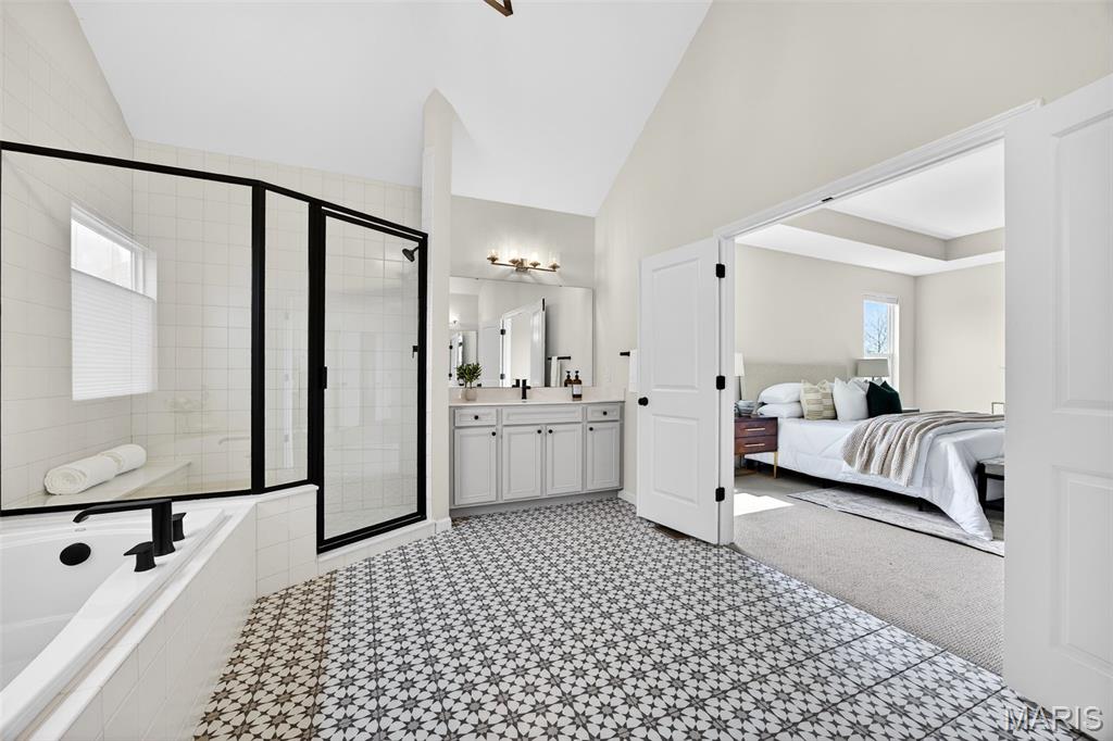 978 Silver Buck Lane Chesterfield, MO 63005 - Photo 36 of 52