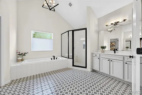 $1,199,900 | 978 Silver Buck Lane, Chesterfield, MO 63005