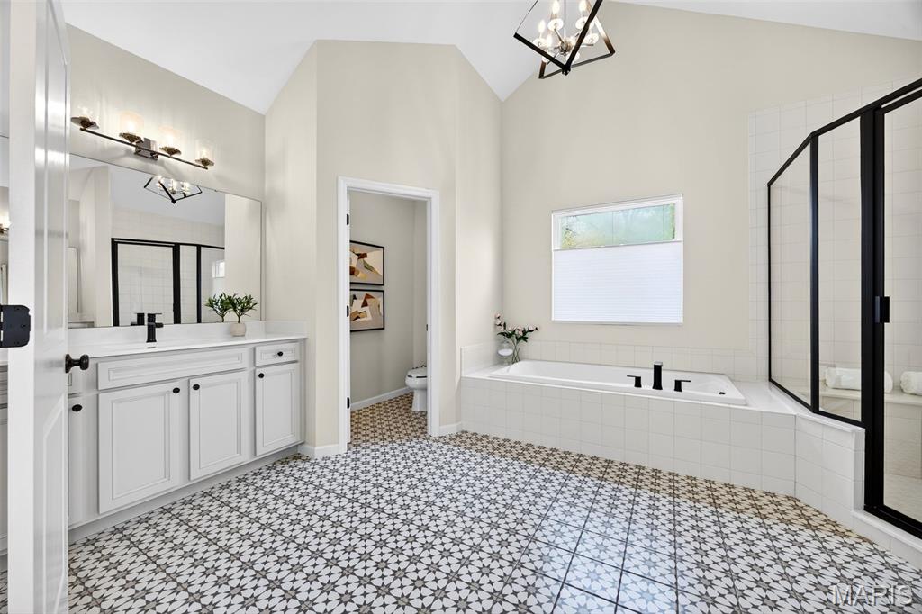 978 Silver Buck Lane Chesterfield, MO 63005 - Photo 38 of 52