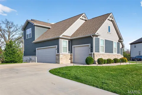 $1,199,900 | 978 Silver Buck Lane, Chesterfield, MO 63005