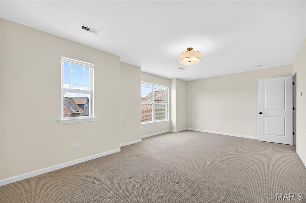 978 Silver Buck Lane Chesterfield, MO 63005 - Photo 45 of 52