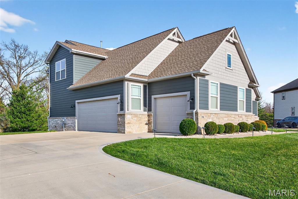 978 Silver Buck Lane Chesterfield, MO 63005 - Photo 48 of 52