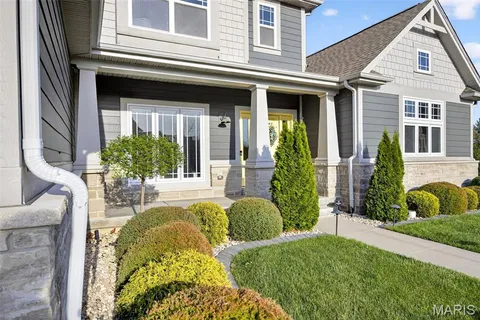 $1,199,900 | 978 Silver Buck Lane, Chesterfield, MO 63005