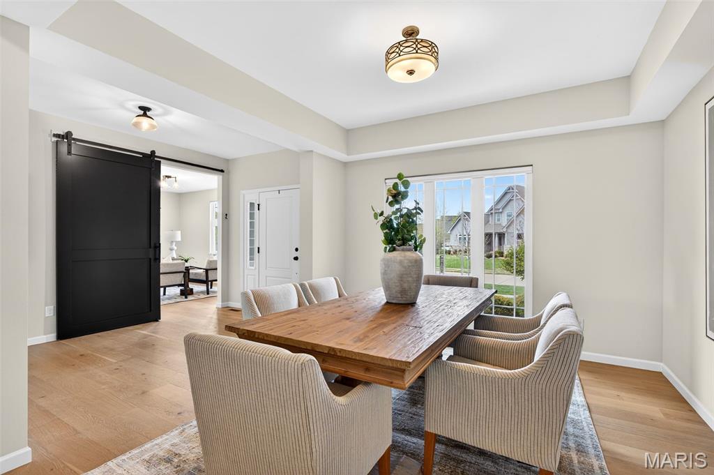 978 Silver Buck Lane Chesterfield, MO 63005 - Photo 10 of 52