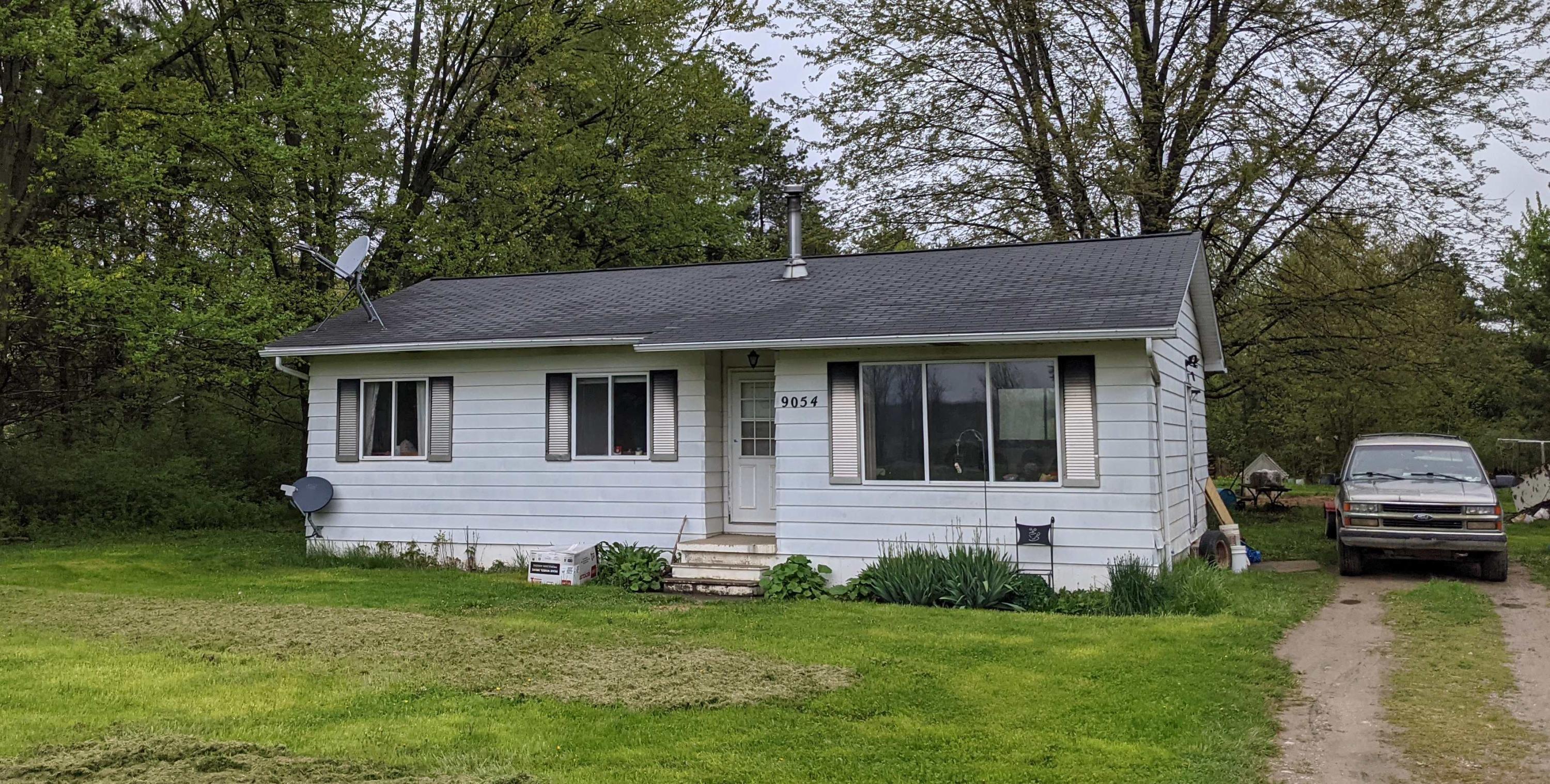9054 Cook Road Gaines, MI 48436 - Photo 1 of 1 Front