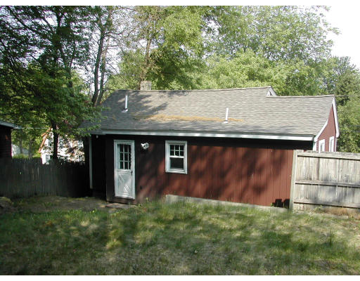 8 Austin Road Billerica, MA 01821 - Photo 2 of 13