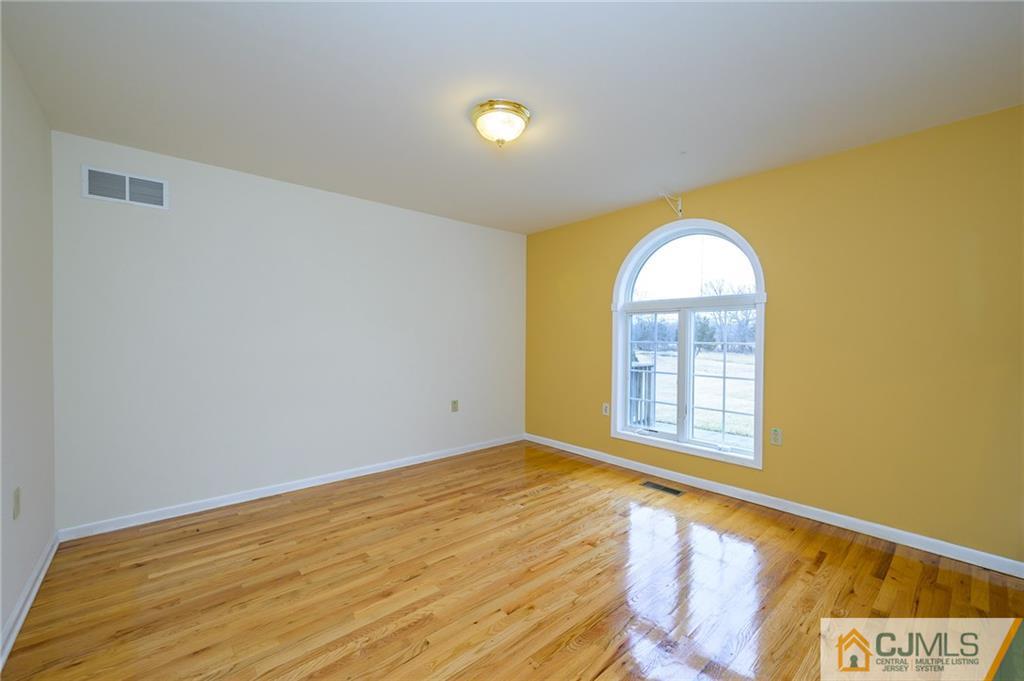 465 Shades Of Death Road Andover, NJ 07821 - Photo 18 of 39 Gallery Image 18