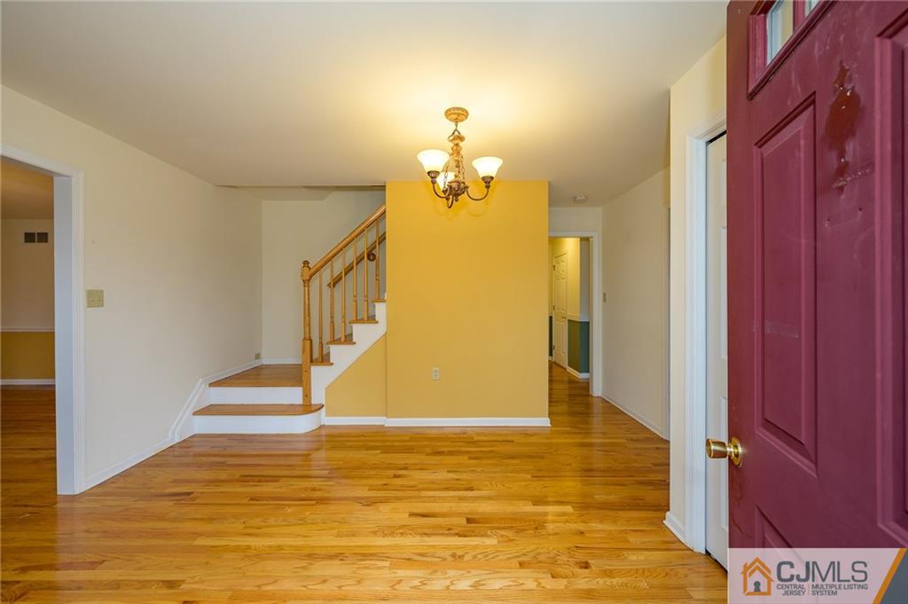 465 Shades Of Death Road Andover, NJ 07821 - Photo 3 of 39 Gallery Image 3