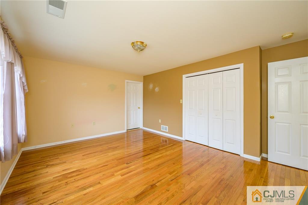465 Shades Of Death Road Andover, NJ 07821 - Photo 22 of 39 Gallery Image 22