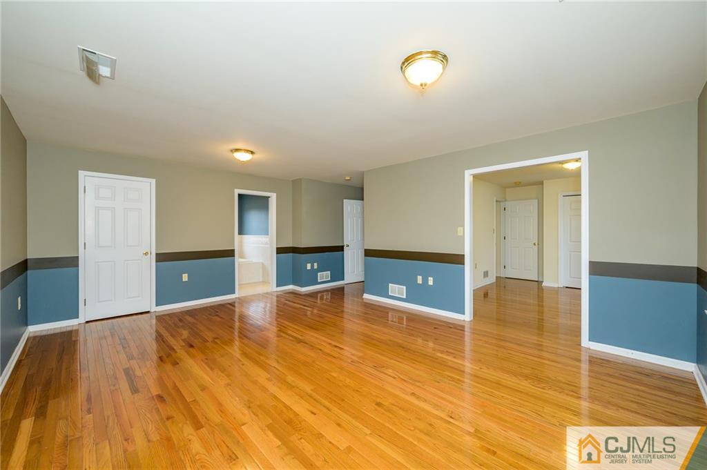 465 Shades Of Death Road Andover, NJ 07821 - Photo 26 of 39 Gallery Image 26