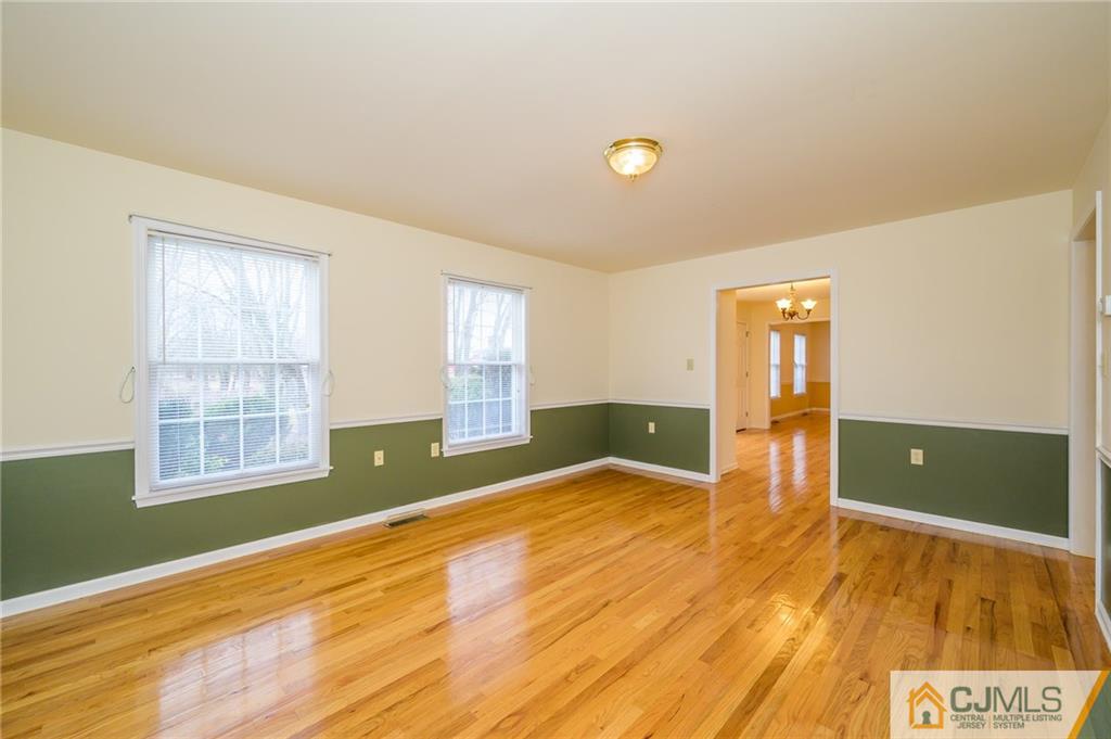 465 Shades Of Death Road Andover, NJ 07821 - Photo 4 of 39 Gallery Image 4