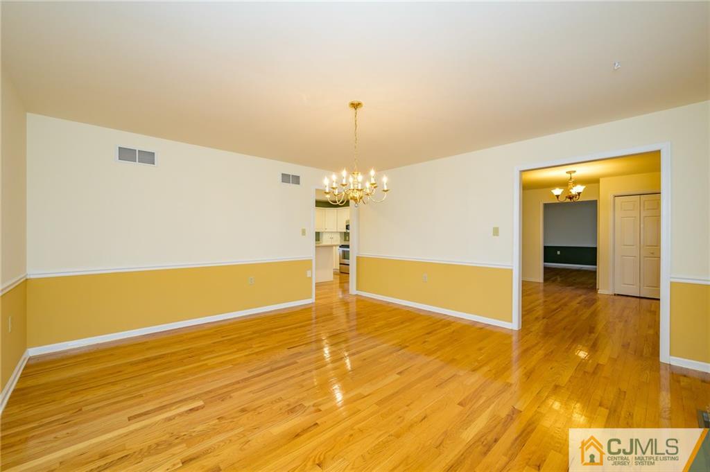 465 Shades Of Death Road Andover, NJ 07821 - Photo 8 of 39 Gallery Image 8