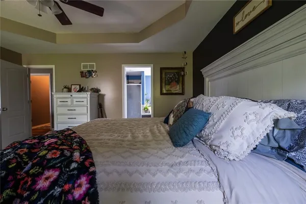 $429,900 | 606 Briar Lane, Kearney, MO 64060