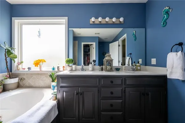 $429,900 | 606 Briar Lane, Kearney, MO 64060