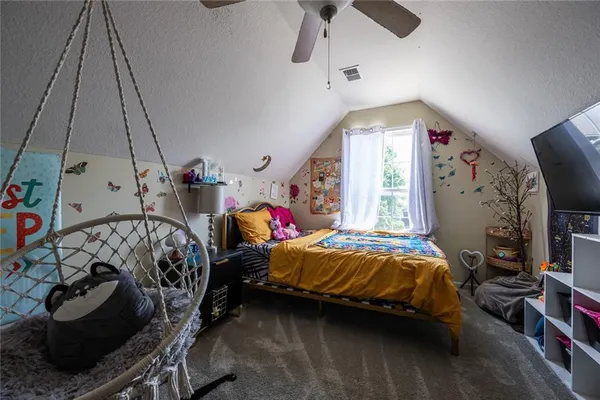 $429,900 | 606 Briar Lane, Kearney, MO 64060