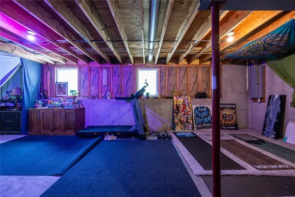 $429,900 | 606 Briar Lane, Kearney, MO 64060