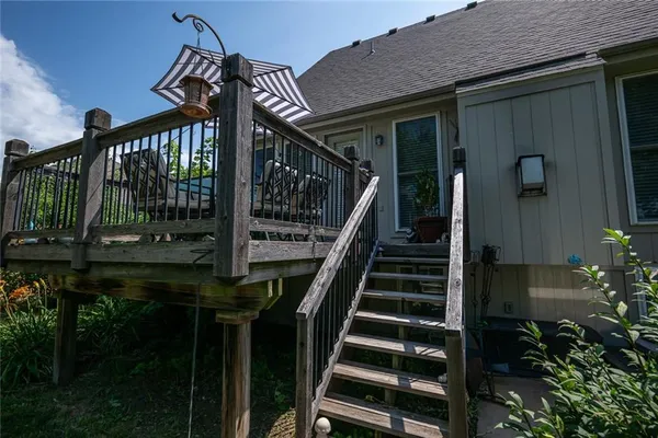 $429,900 | 606 Briar Lane, Kearney, MO 64060