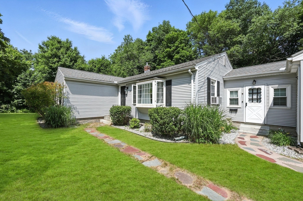 59 Searle Road South Hadley, MA 01075 - Photo 2 of 36 Gallery Image 2