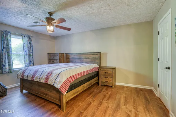 $229,000 | 1321 West Main Street, Unit 6, Rogersville, TN 37857
