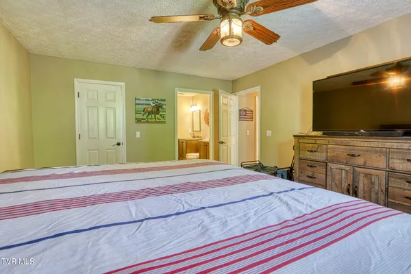 $229,000 | 1321 West Main Street, Unit 6, Rogersville, TN 37857