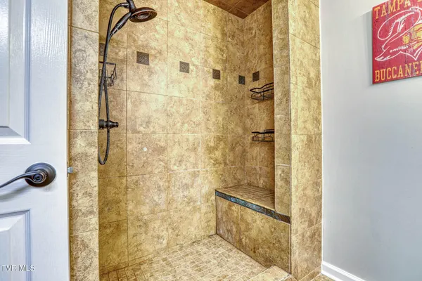 $229,000 | 1321 West Main Street, Unit 6, Rogersville, TN 37857
