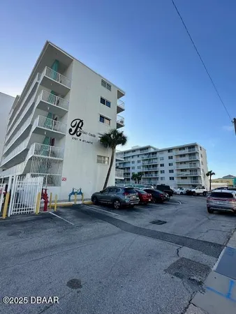 $1,799 | 2727 North Atlantic Avenue, Unit 211, Daytona Beach, FL 32118