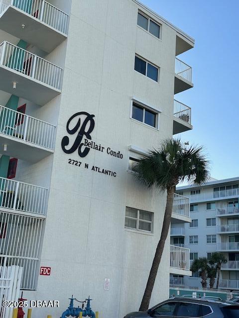 2727 North Atlantic Avenue, Unit 211 Daytona Beach, FL 32118 - Photo 33 of 38 a front view of a building