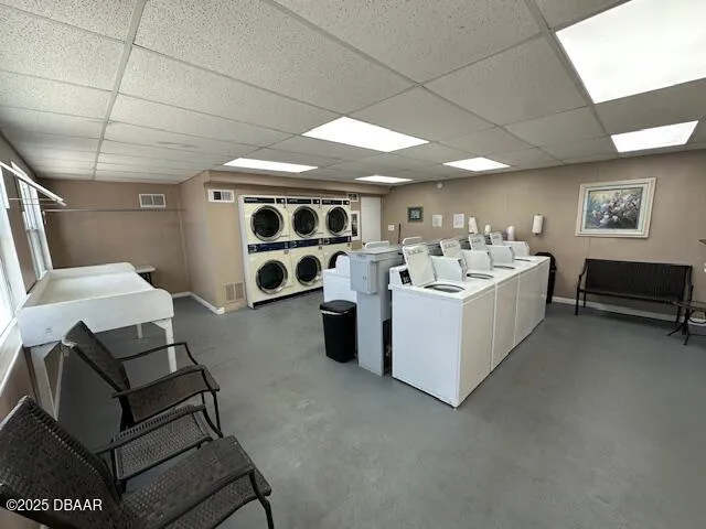 $1,795 | 2727 North Atlantic Avenue, Unit 211, Daytona Beach, FL 32118